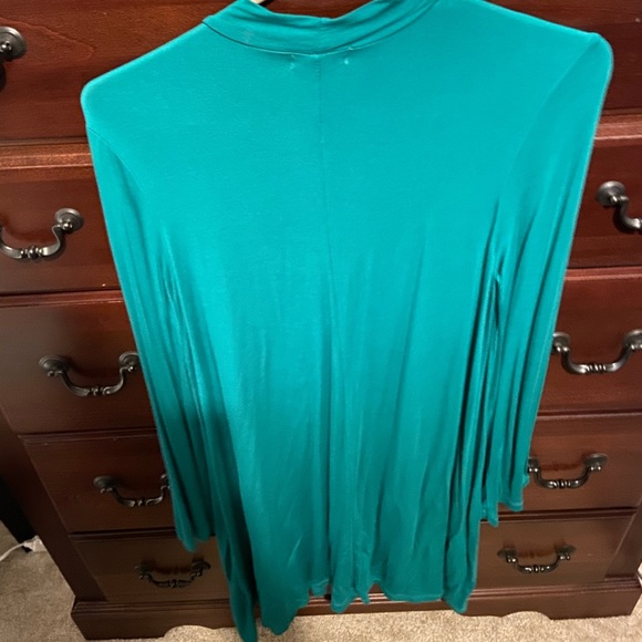 Piko key hole dress - Picture 2 of 4